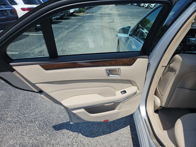 Certified 2016 Mercedes-Benz E 350 Sedan image 28
