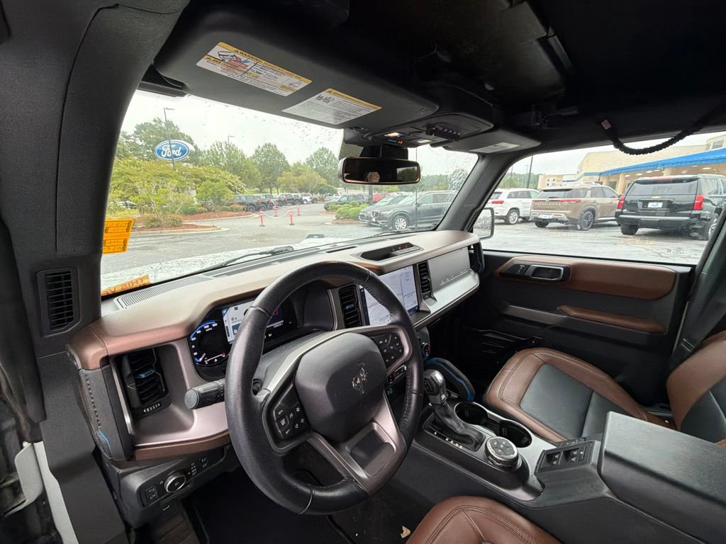 Used 2022 Ford Bronco Outer Banks AWD/4WD image 9