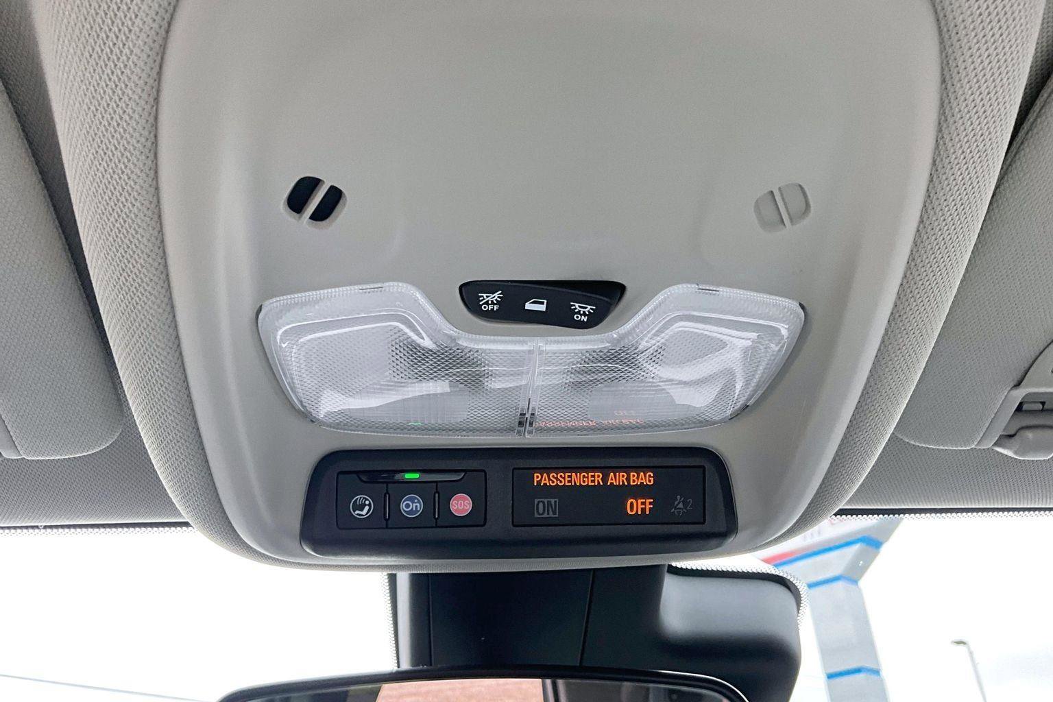 Used 2023 Buick Encore GX Select w/ Safety Package II image 37