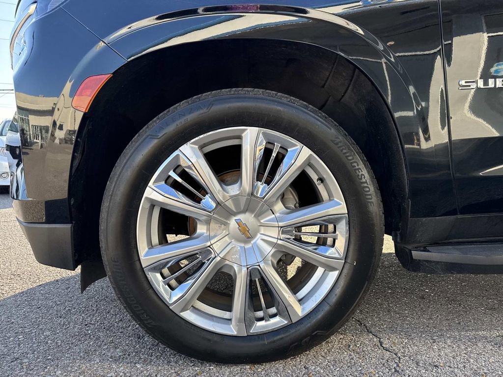 Certified 2022 Chevrolet Suburban High Country image 5