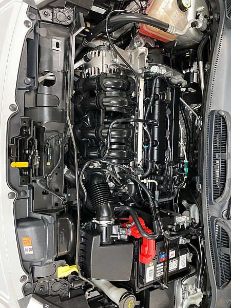 Used 2013 Ford Fiesta SE image 15