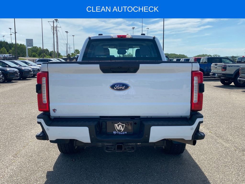 Used 2023 Ford F250 XL w/ STX Appearance Package AWD/4WD image 5