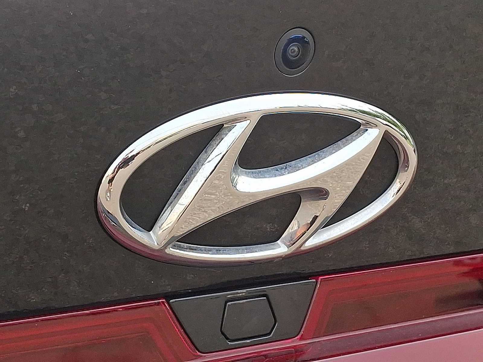 Used 2023 Hyundai Elantra SEL w/ Convenience Package FWD image 29
