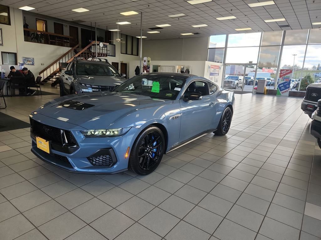 Certified 2024 Ford Mustang GT Premium image 3