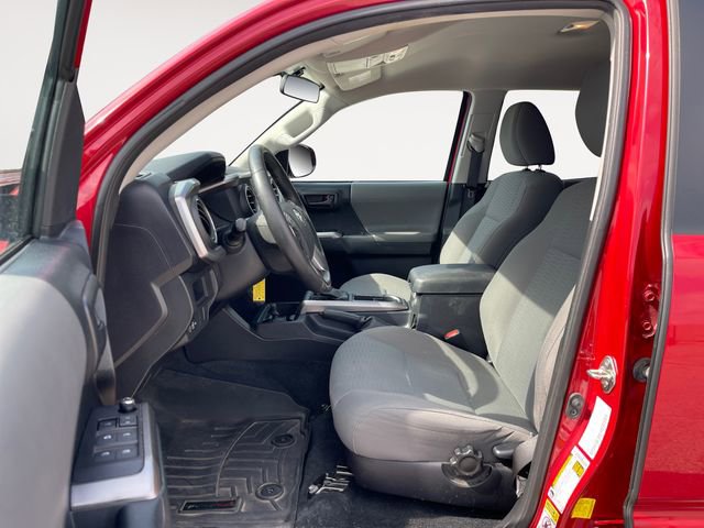 Used 2016 Toyota Tacoma SR5 image 9