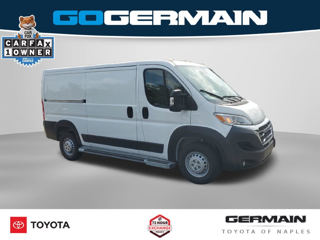 Used 2025 RAM ProMaster 2500 w/ U-Haul Equipment Group FWD image 8