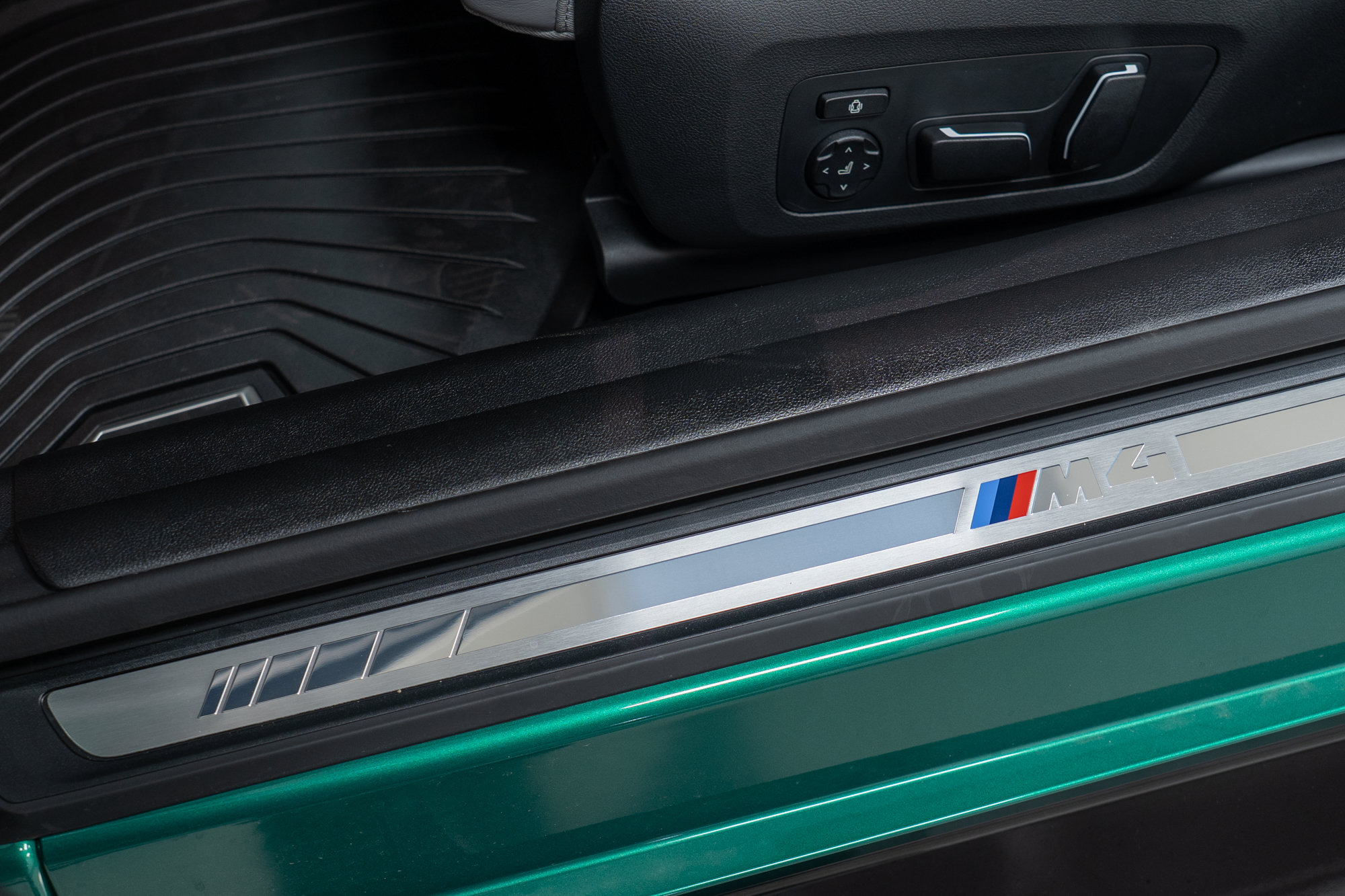 New 2027 BMW M4 xDrive Competition AWD/4WD image 13