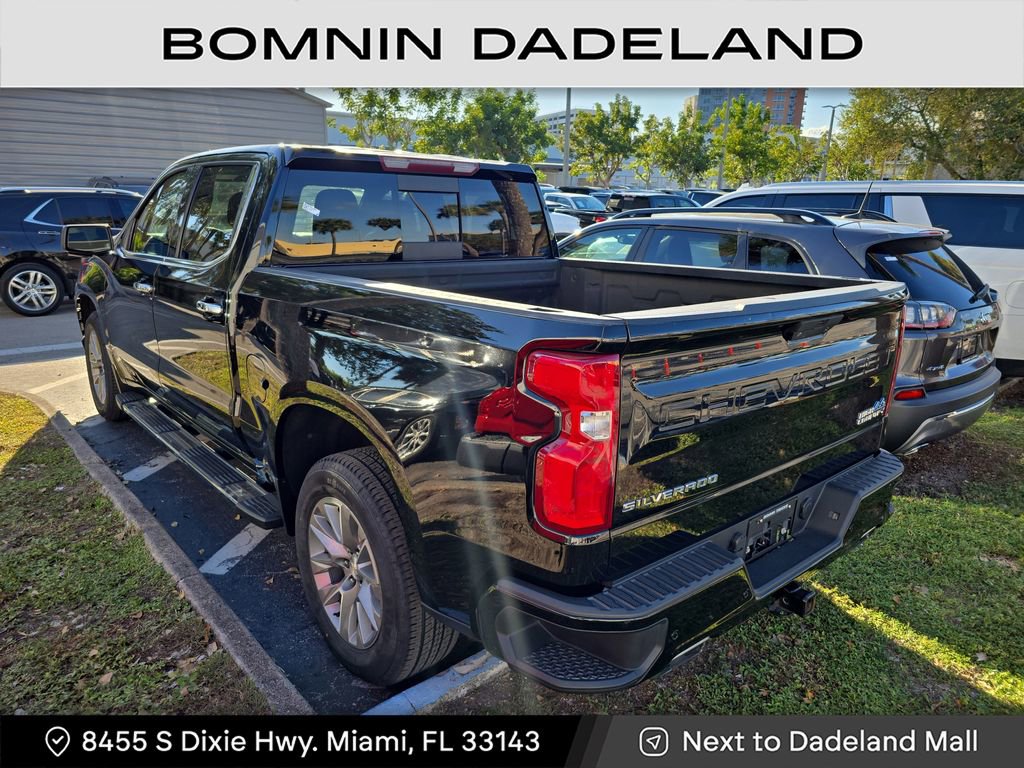 Used 2021 Chevrolet Silverado 1500 High Country image 3