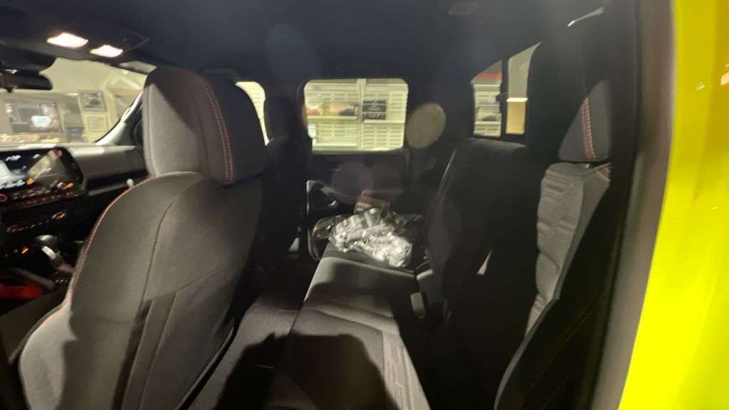 New 2026 Nissan Frontier PRO-4X w/ Pro-4x Convenience Package image 9