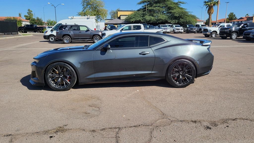 Used 2017 Chevrolet Camaro ZL1 image 5