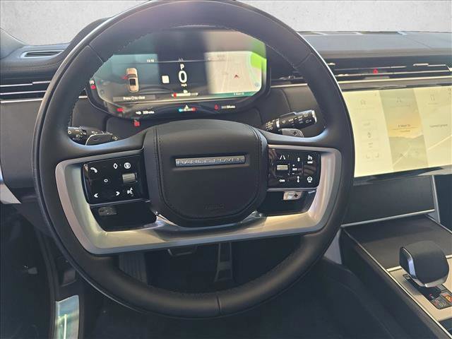 New 2025 Land Rover Range Rover Long Wheelbase SE image 19