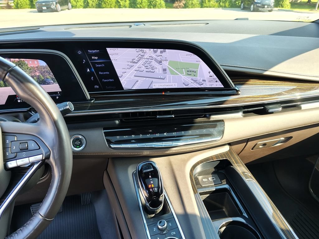 Used 2024 Cadillac Escalade Sport w/ LPO, ONYX Package AWD/4WD image 49