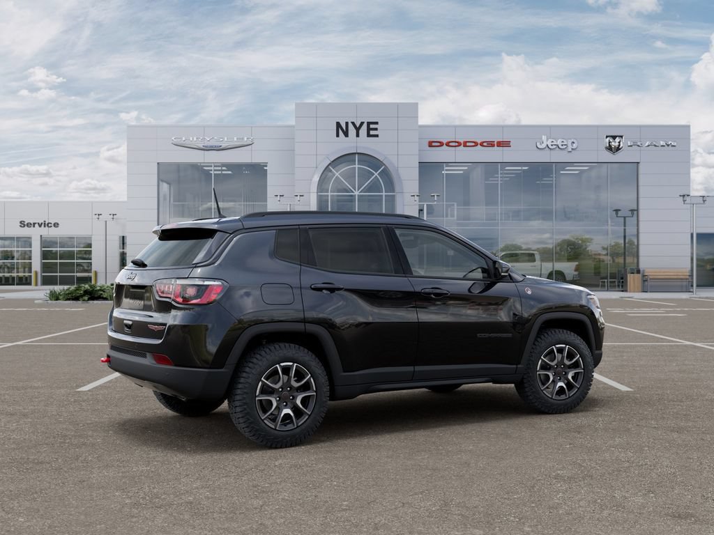 New 2026 Jeep Compass Trailhawk w/ Sun, Sound & Navigation Group AWD/4WD image 4