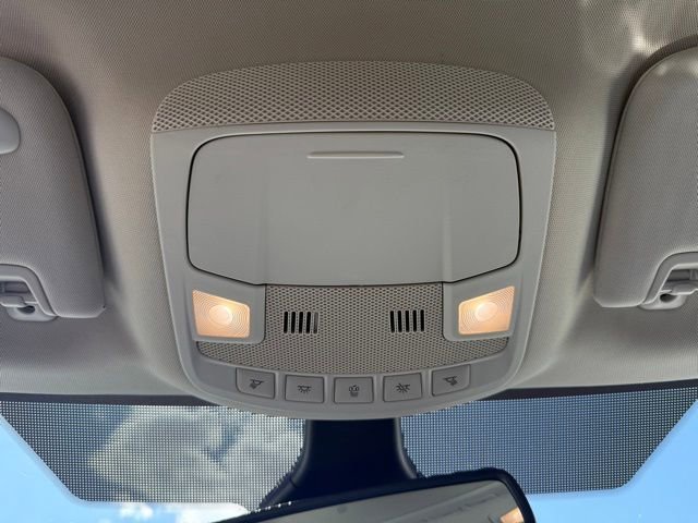 Used 2020 Ford Edge SEL w/ Convenience Package AWD/4WD image 14