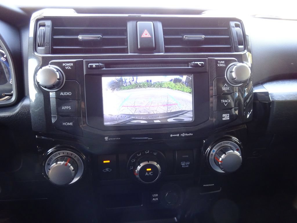 Used 2019 Toyota 4Runner TRD Off-Road Premium AWD/4WD image 28