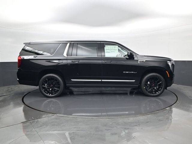 New 2026 GMC Yukon XL Denali w/ Sun & Power Step Package AWD/4WD image 4