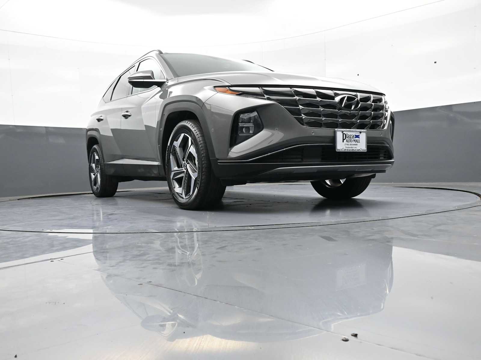 Used 2024 Hyundai Tucson Limited AWD/4WD image 29