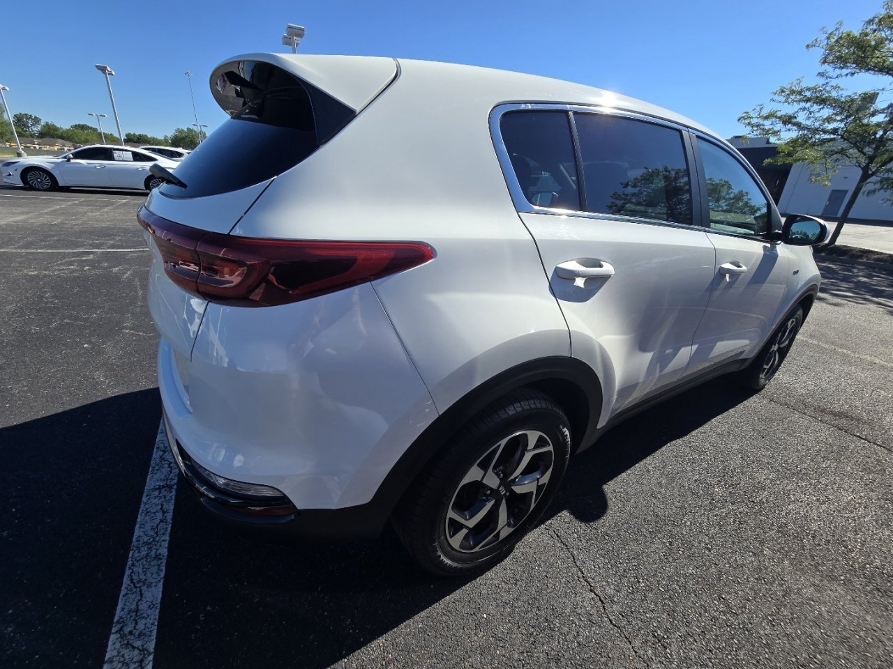 Used 2021 Kia Sportage LX AWD/4WD image 8