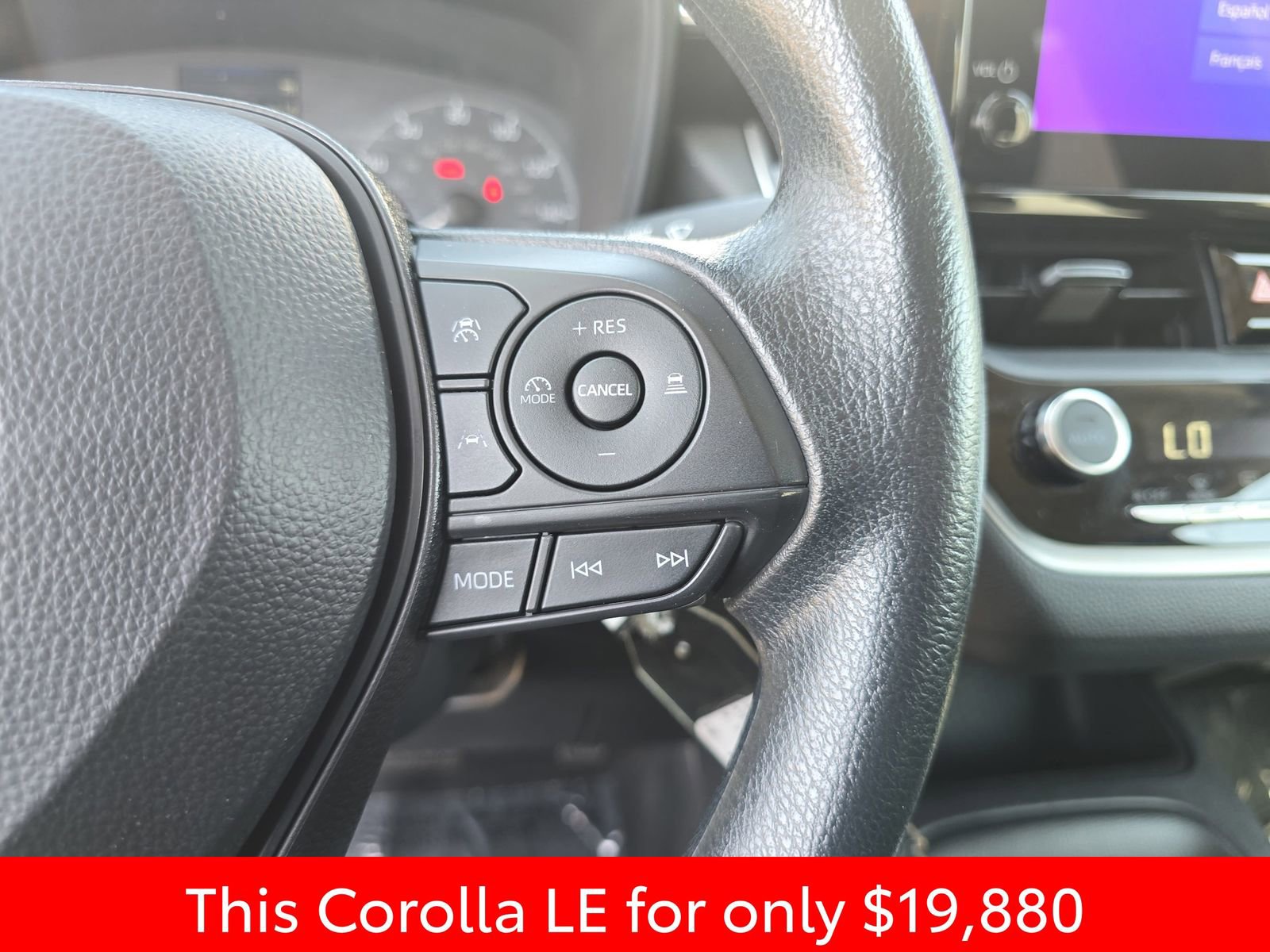 Used 2024 Toyota Corolla LE FWD image 23