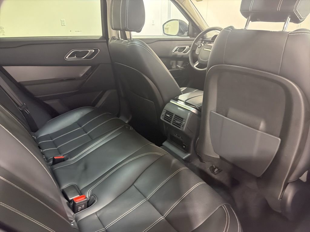 Used 2019 Land Rover Range Rover Velar S image 27