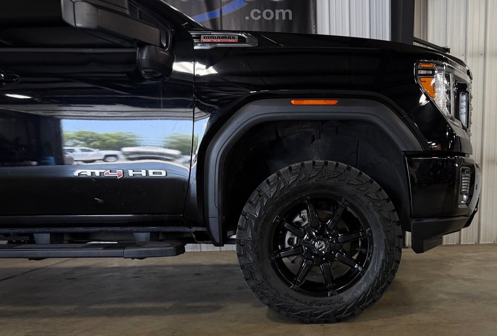 Used 2020 GMC Sierra 2500 AT4 w/ AT4 Premium Package AWD/4WD image 9