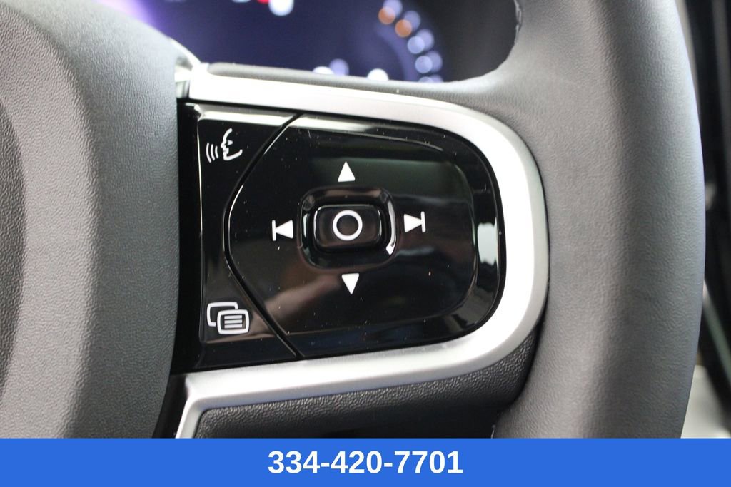 New 2026 Volvo XC90 B6 Plus image 28