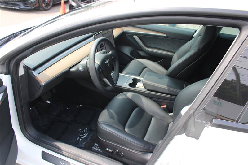Used 2021 Tesla Model 3 Long Range AWD/4WD image 9