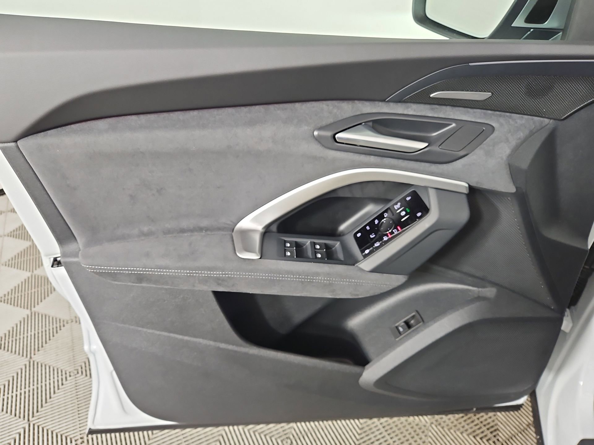 New 2026 Audi SQ5 Premium Plus AWD/4WD image 20