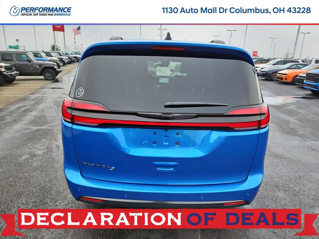 New 2026 Chrysler Pacifica Select w/ S Appearance Package FWD image 6