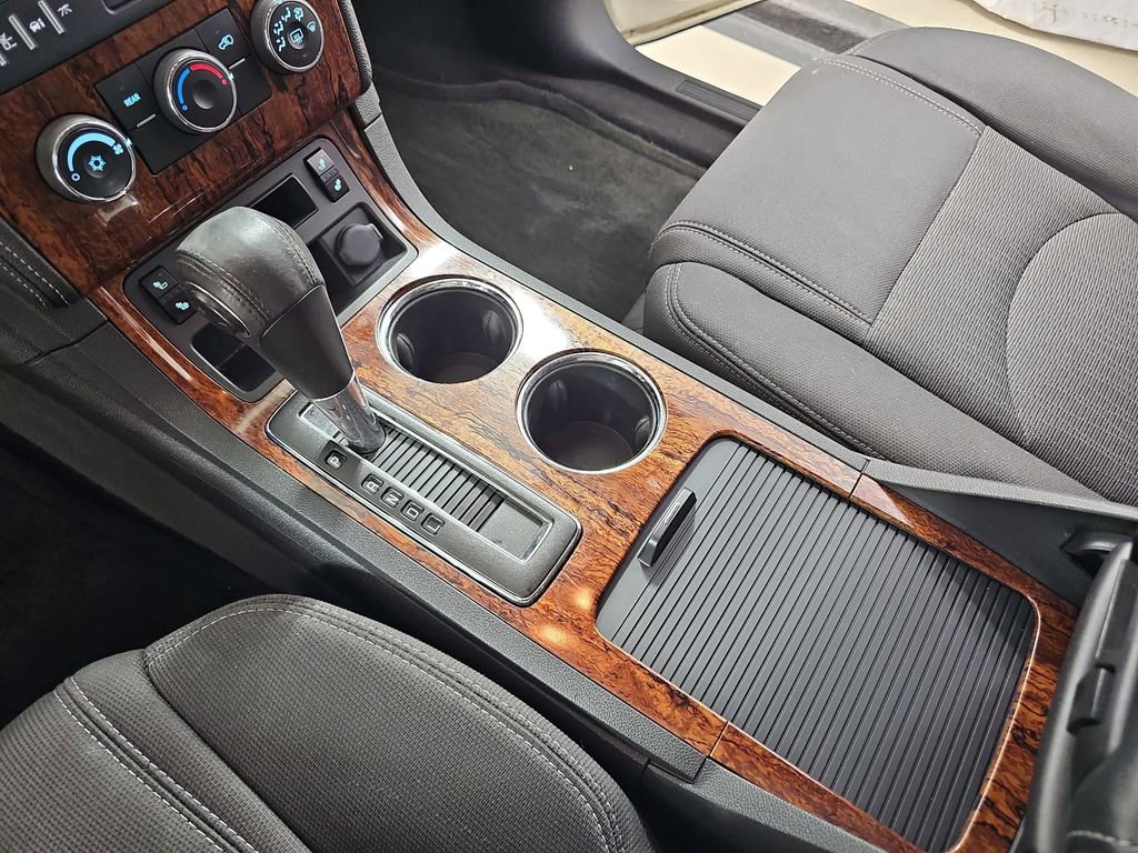 Used 2014 Chevrolet Traverse LT w/ All-Star Edition image 31