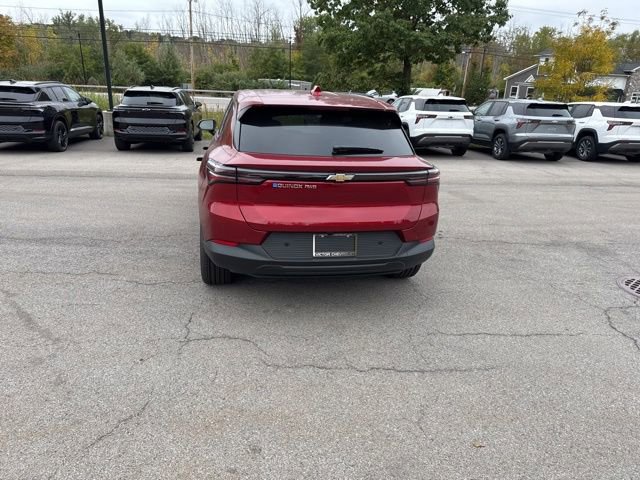 New 2025 Chevrolet Equinox EV LT w/ Comfort Package AWD/4WD image 4