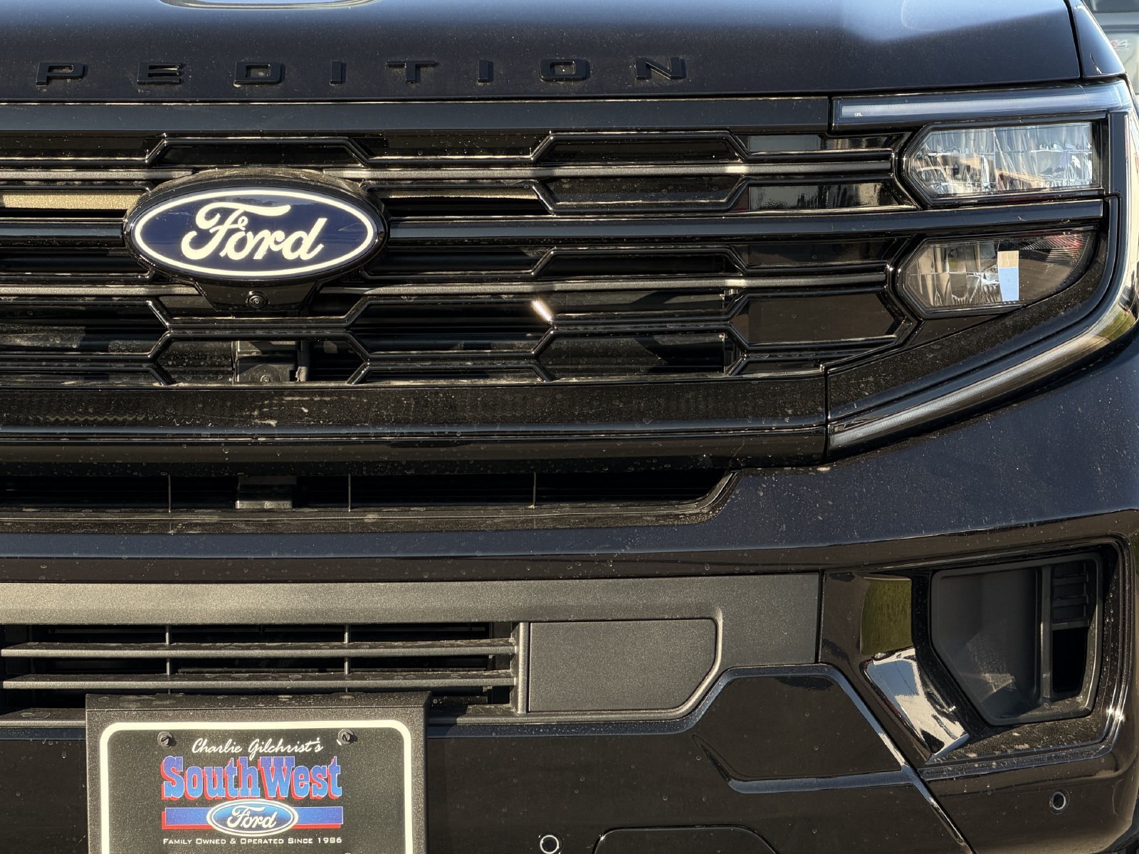 New 2027 Ford Expedition Max Platinum w/ Stealth Appearance Package RWD image 7