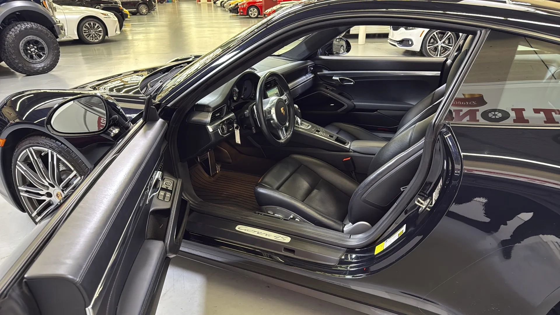 Used 2015 Porsche 911 Carrera 4S AWD/4WD image 12