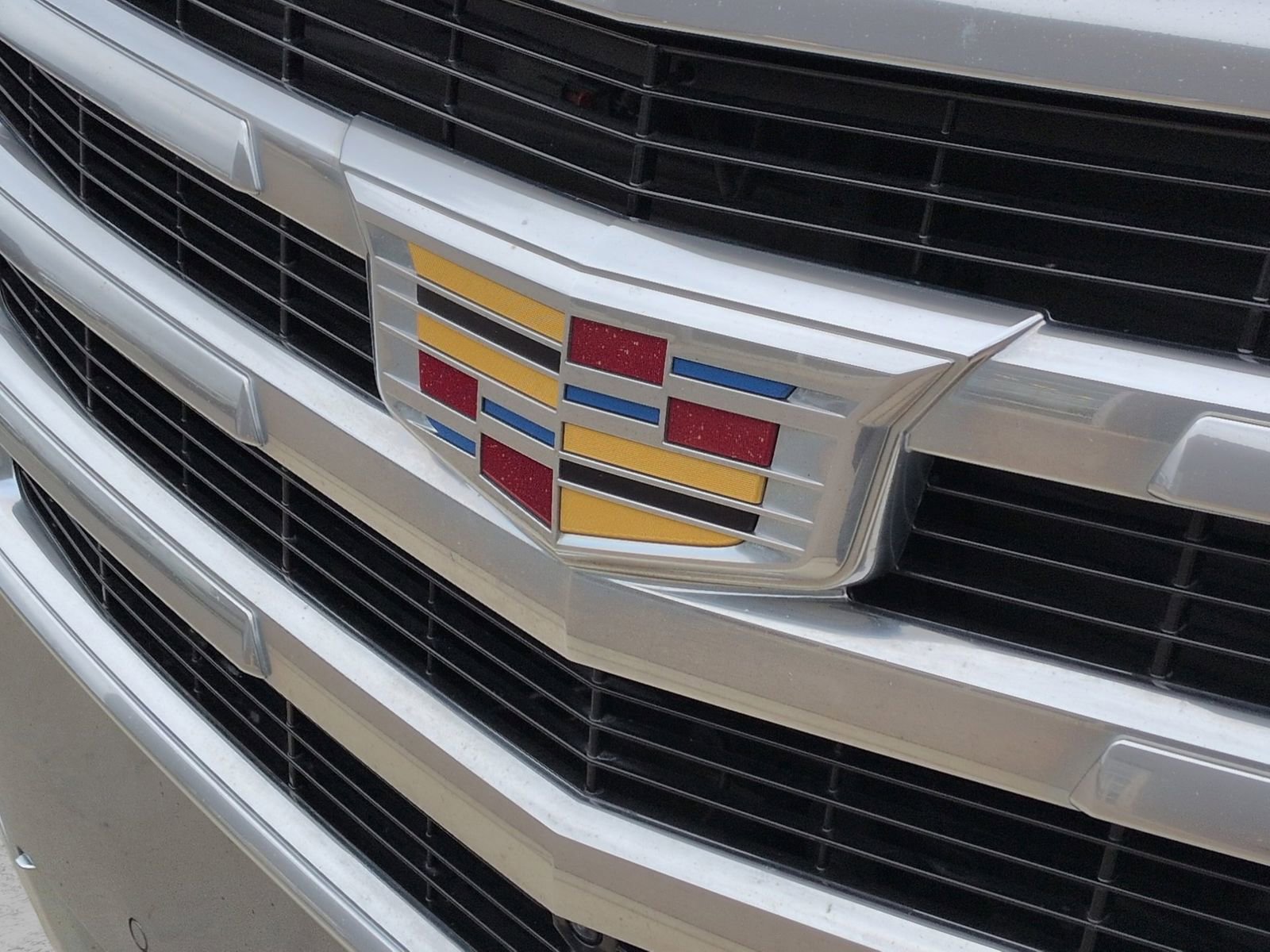 Used 2020 Cadillac Escalade Luxury AWD/4WD image 14