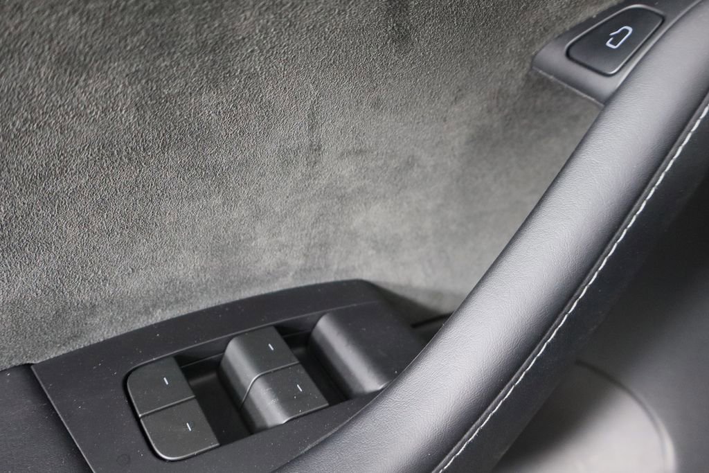 Used 2023 Tesla Model 3 Performance image 19