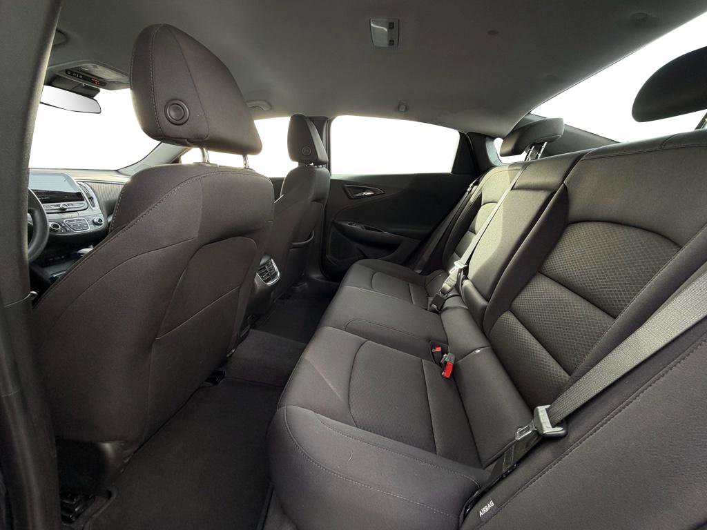 Used 2023 Chevrolet Malibu LT image 14