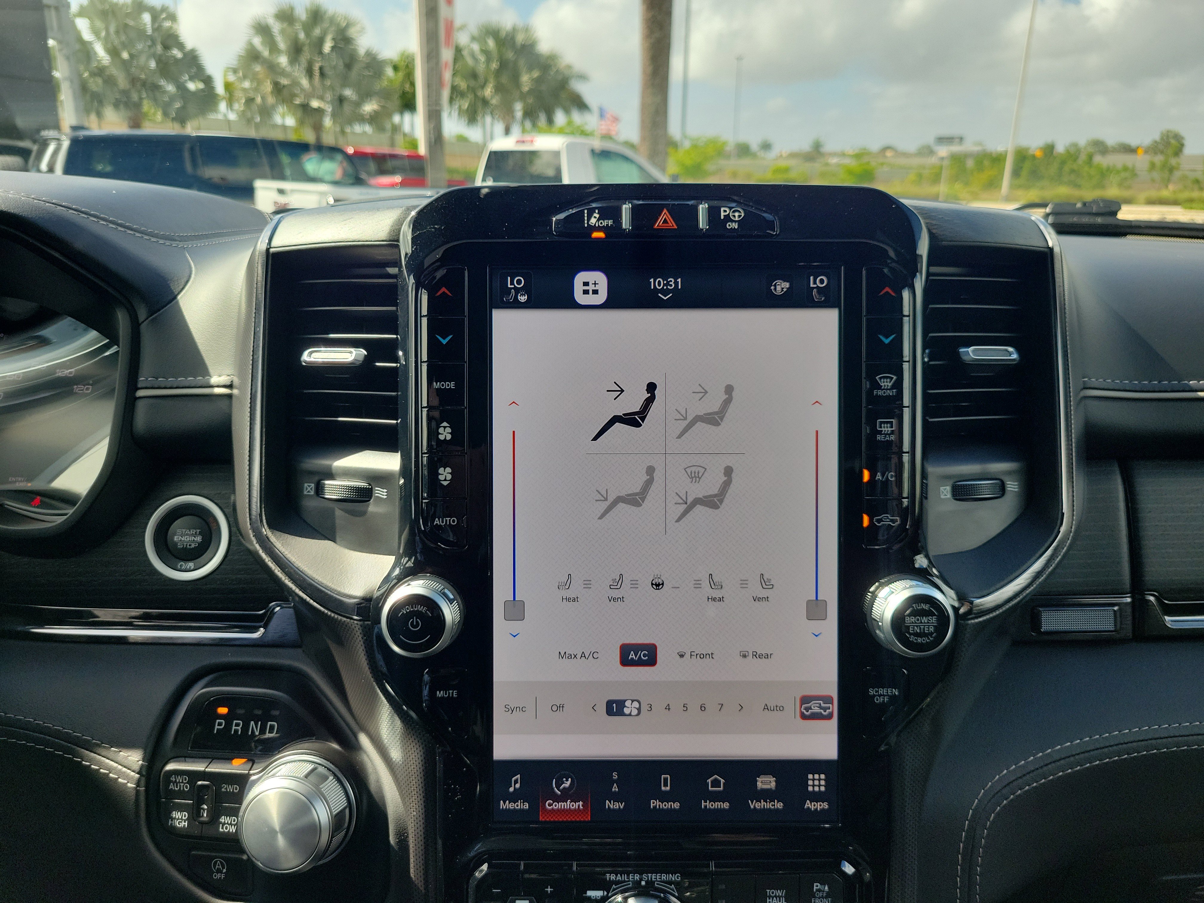 Used 2024 RAM 1500 Limited image 23