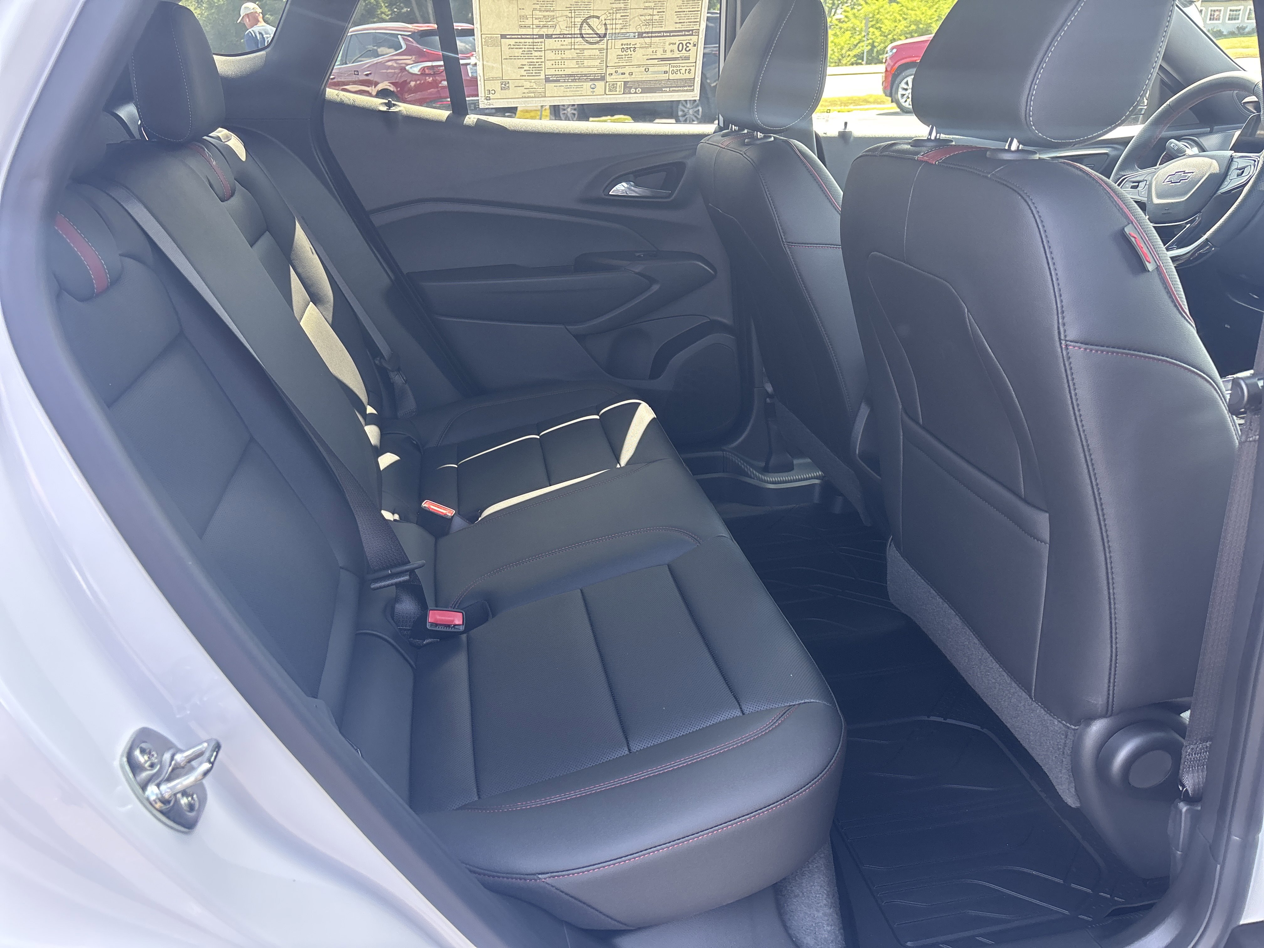 New 2025 Chevrolet Trax RS w/ Driver Confidence Package image 10