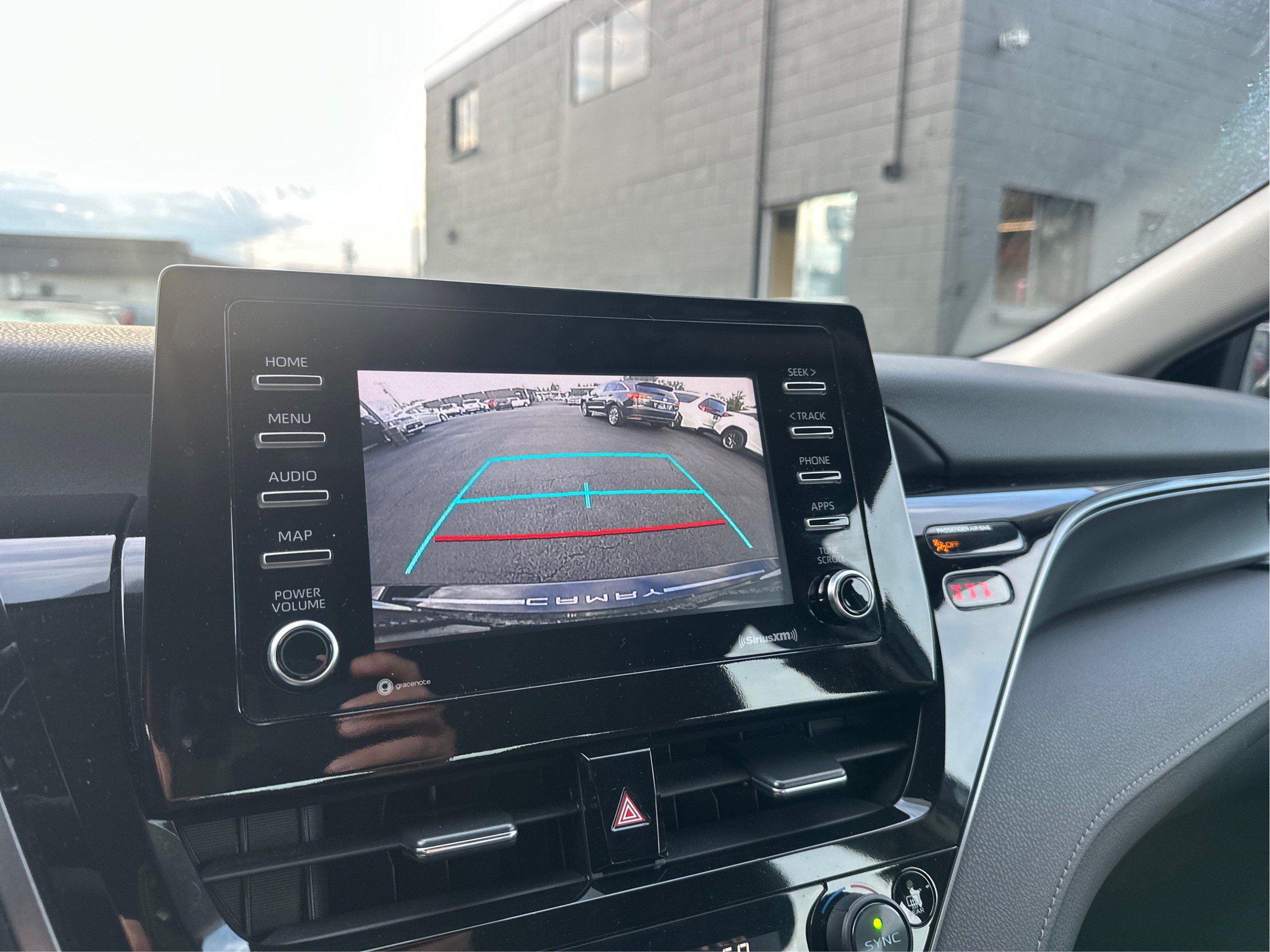 Used 2023 Toyota Camry LE FWD image 28
