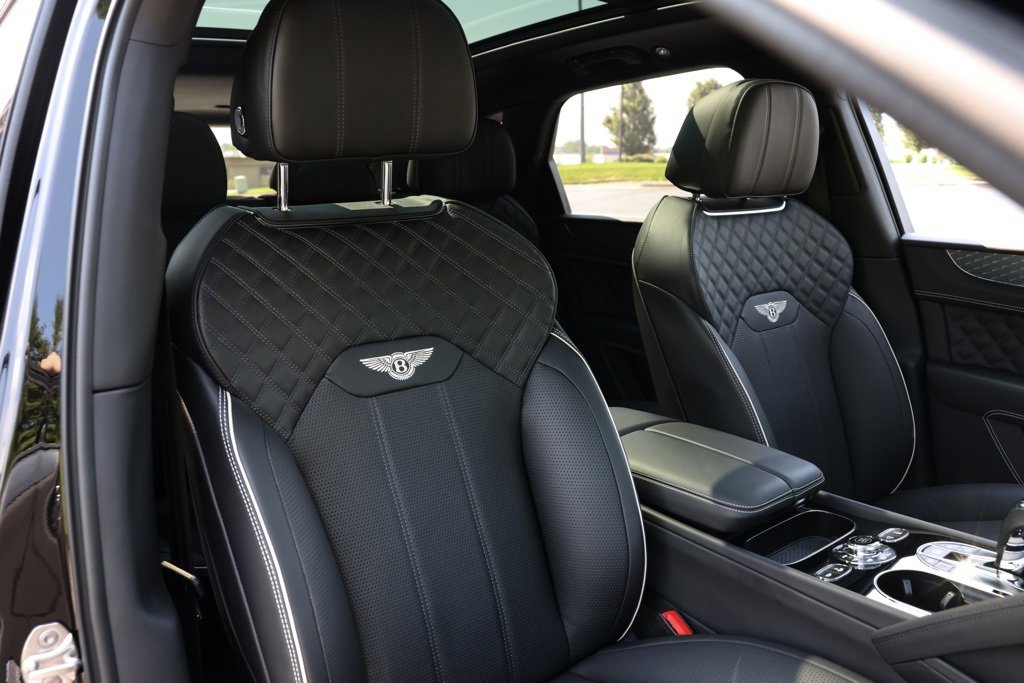 Used 2023 Bentley Bentayga Speed image 5