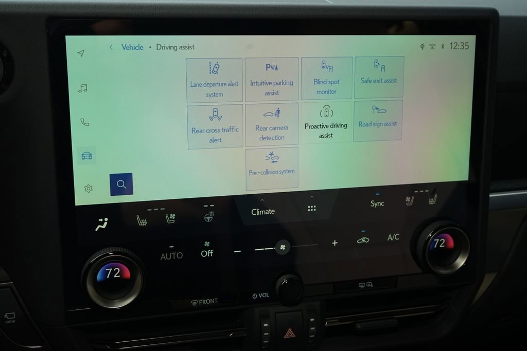 Used 2026 Lexus GX 550 w/ Accessory Package (32) image 10