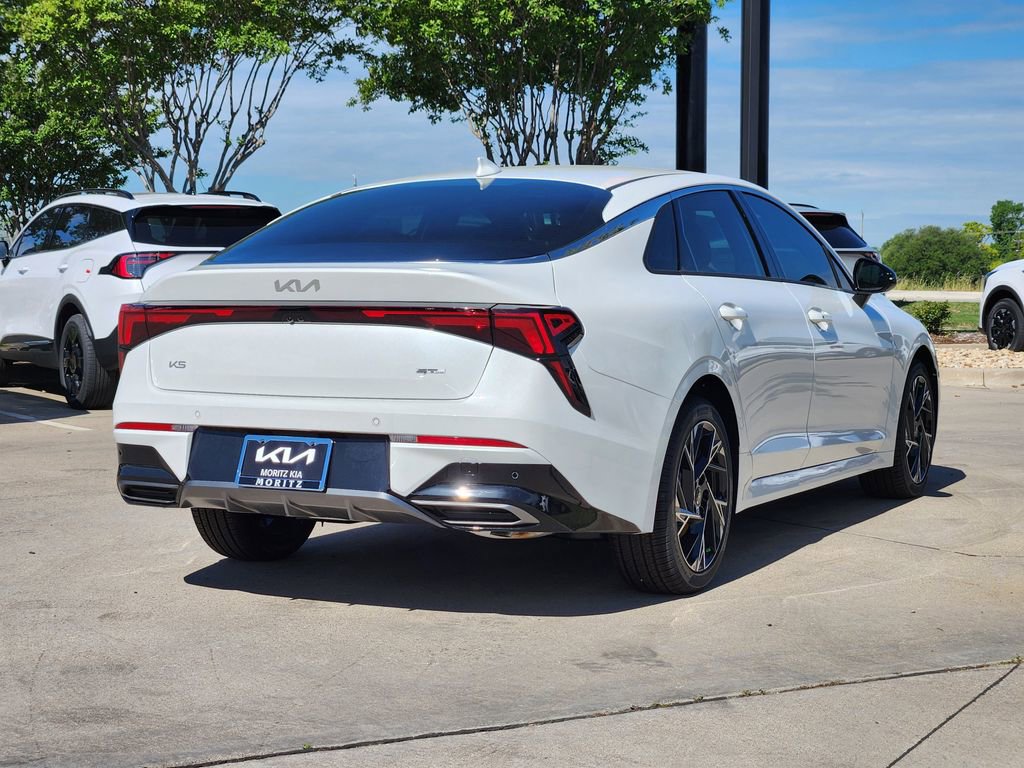New 2026 Kia K5 GT-Line FWD image 4
