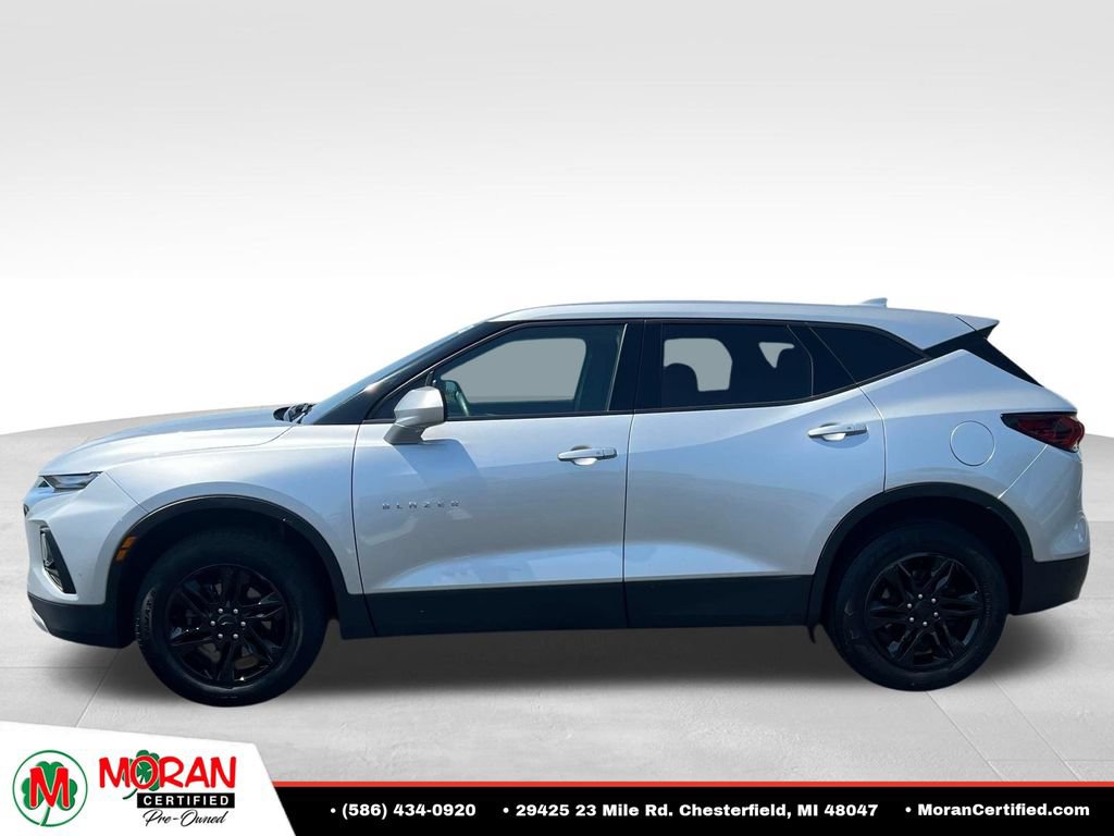 Used 2022 Chevrolet Blazer LT AWD/4WD image 2