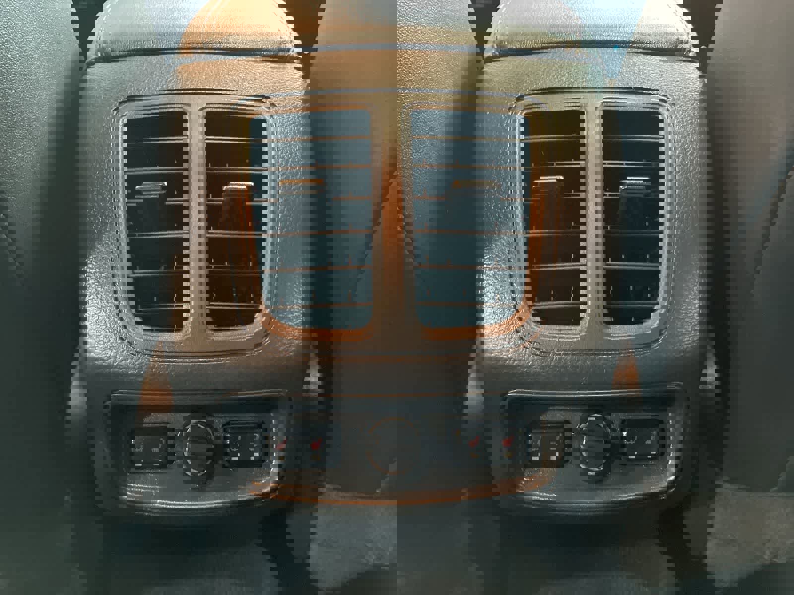 Used 2017 Ford Taurus SHO w/ Driver Assist Package image 28