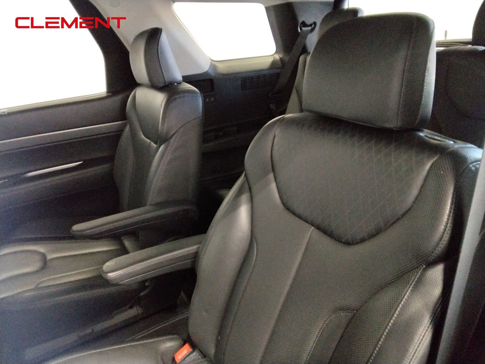 Used 2021 Hyundai Palisade SEL w/ Premium Package image 32