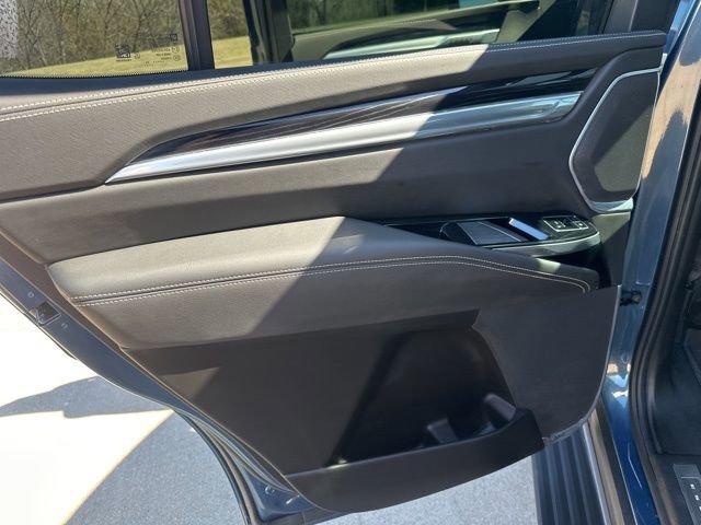 Certified 2025 Cadillac Escalade Sport w/ Touring Package image 24