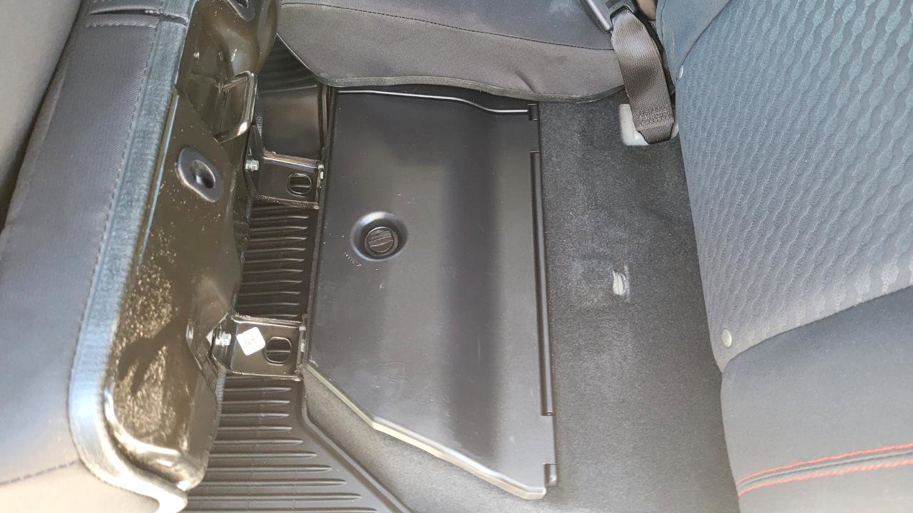 Used 2020 Toyota Tacoma SR5 AWD/4WD image 23