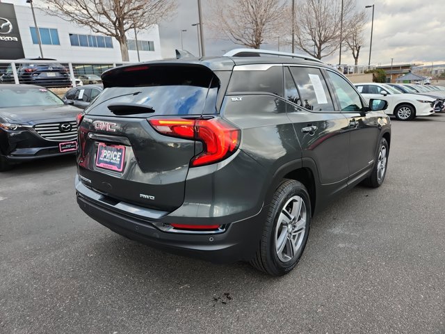 Used 2021 GMC Terrain SLT w/ LPO, Dark Accent Package image 5
