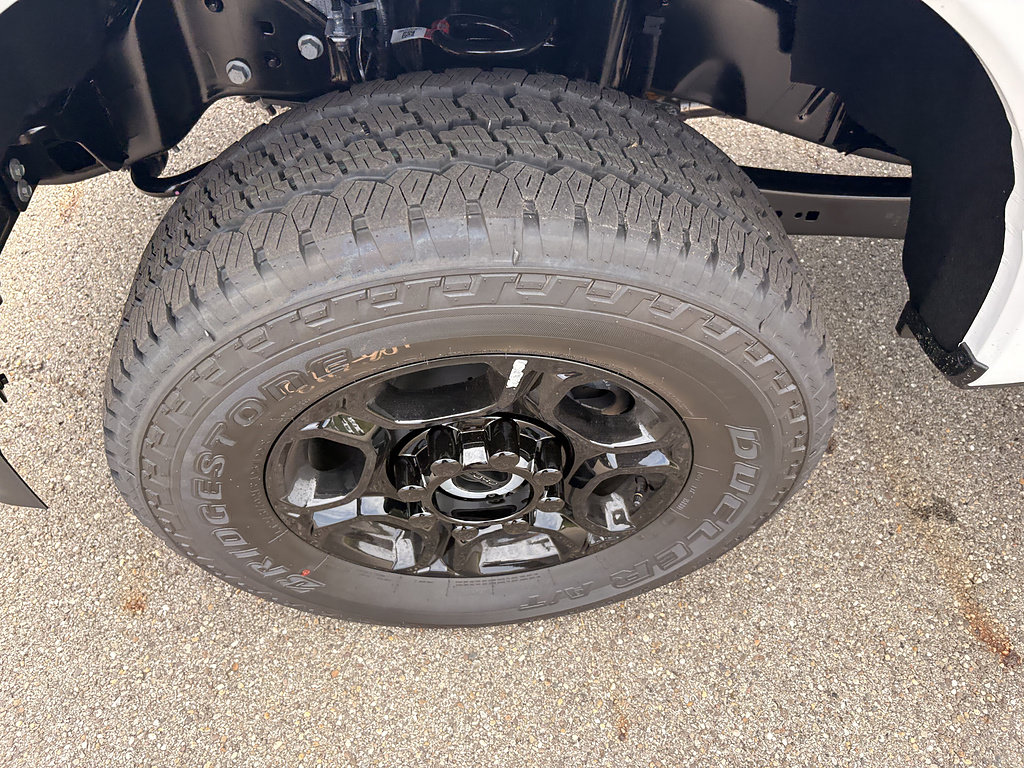 New 2026 Ford F350 XL w/ STX Appearance Package AWD/4WD image 9
