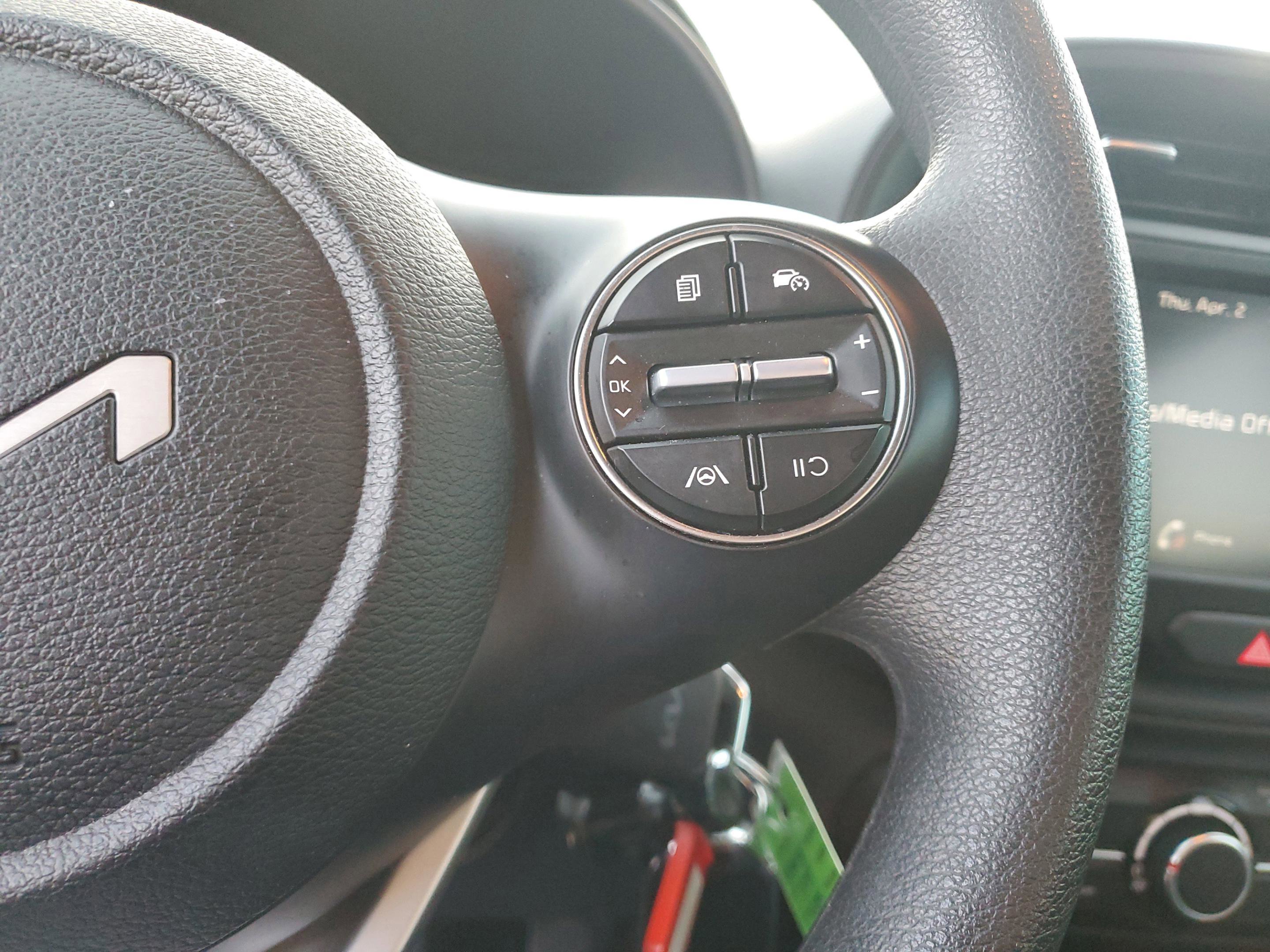 Certified 2025 Kia Soul LX image 27